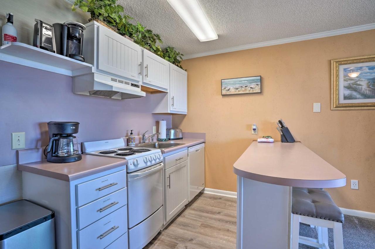Isle Of Palms Beachfront Condo With Balcony And Pool! Exterior foto